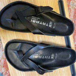 TATAMI Birkenstock thong Sandals black rare and sold out flip flop